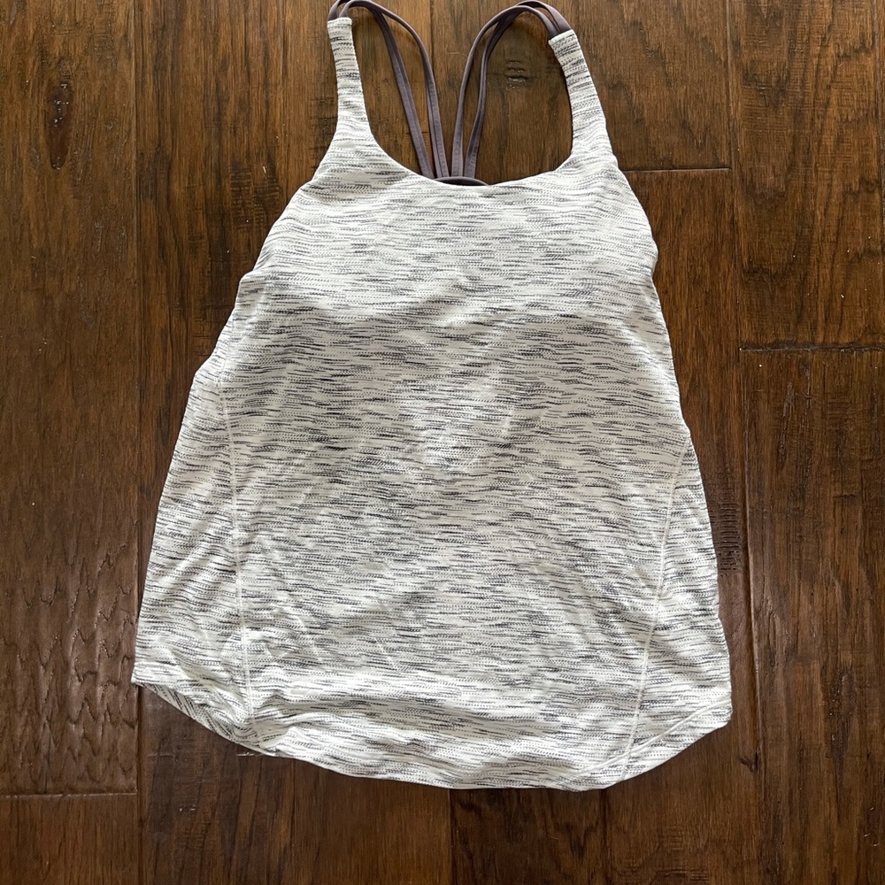 Lululemon tank